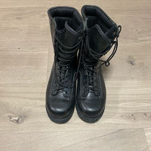 Boulet 8” Black leather boots size 9 men’s